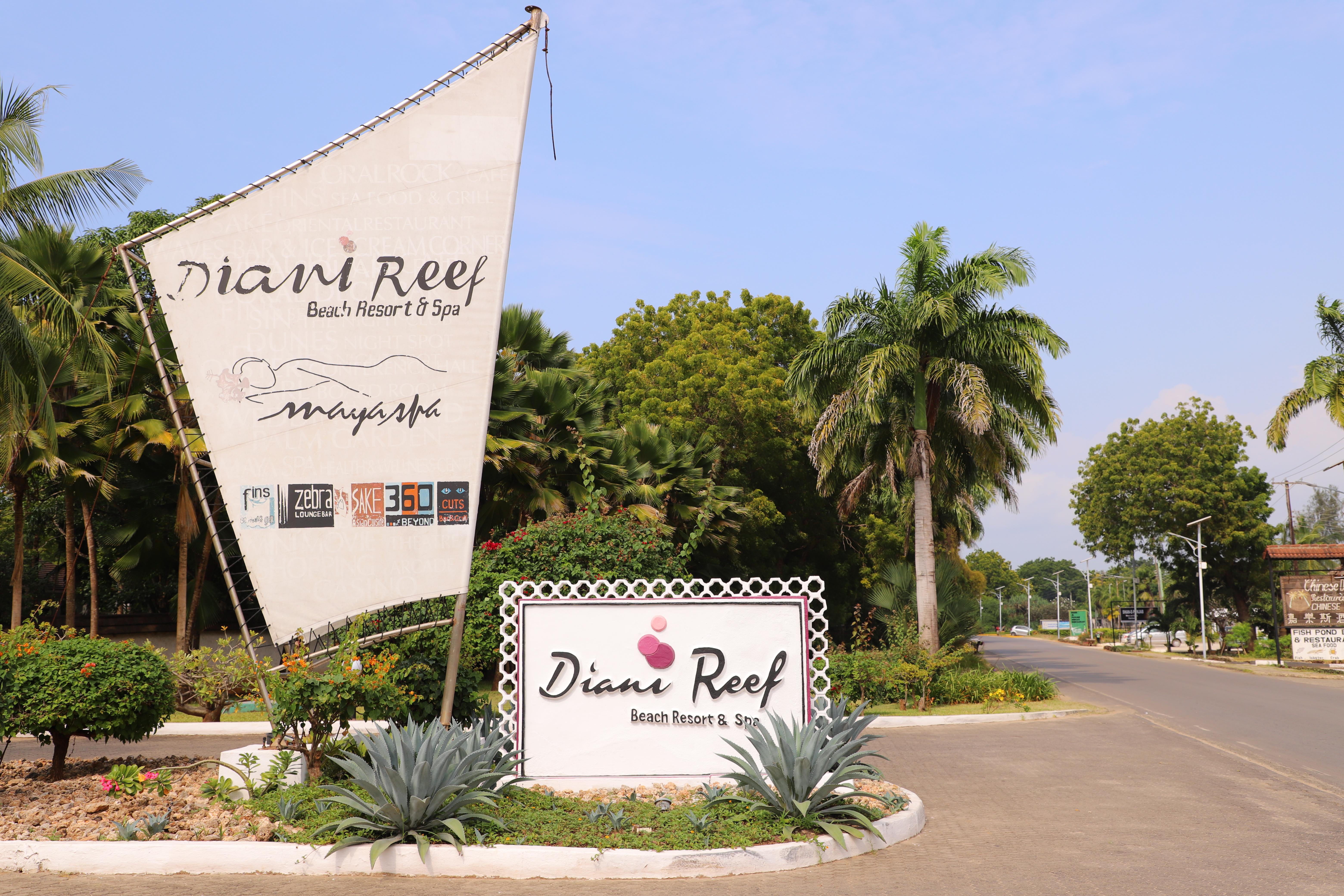 Diani Reef Beach Resort & Spa Diani Beach Exterior photo